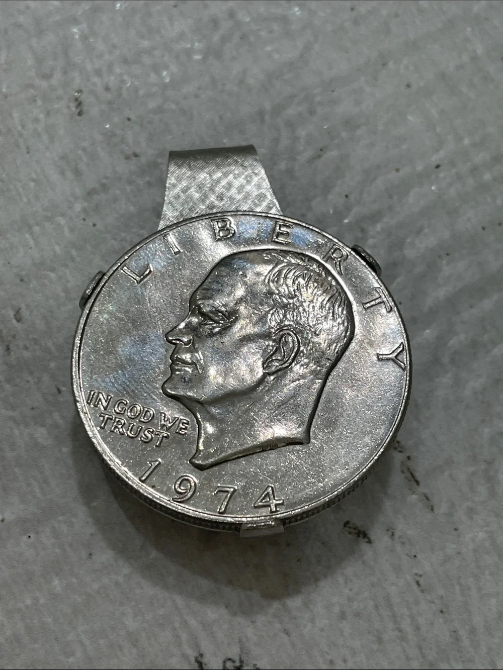 1974 $1 dollar money clip